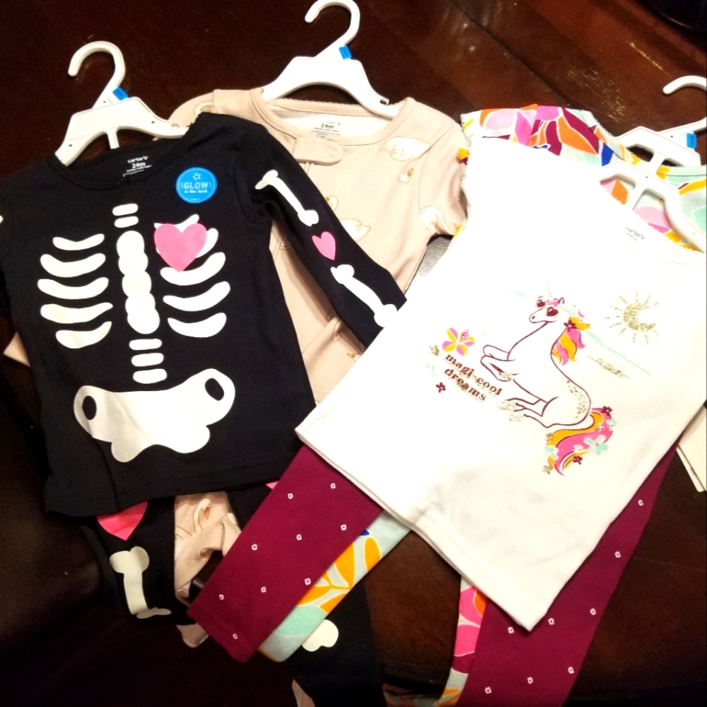 CARTERS Brand New with tags  24 MONTH Pajamas